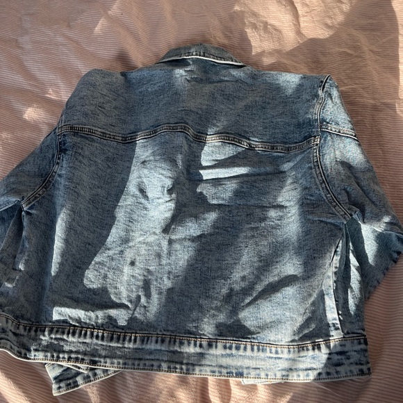 OVERSIZED DENIM JACKET - Picture 4 of 4